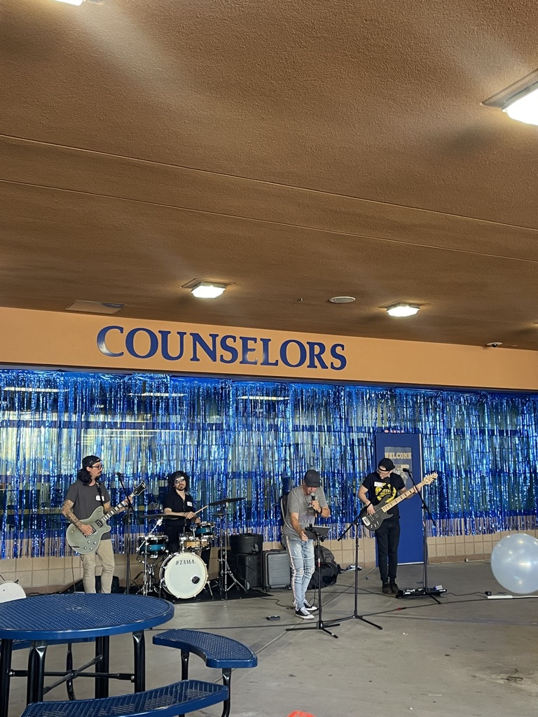 During lunch on Friday, September 27, a local rock band 15 South performed live in the back quad.